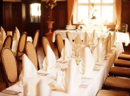 Stadthotel Convikt Otel